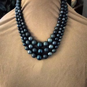 Vintage 3 thread strand gorgeous blue graduated bead costume jewelry necklstrand